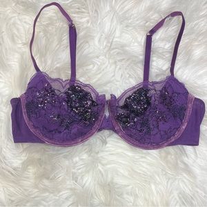 34C Victoria Secret Very Sexy Push-up without padding